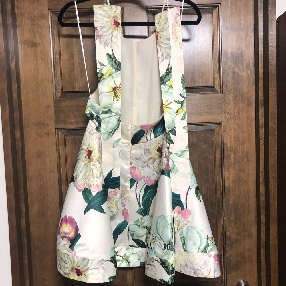 Lulus Hydrangea Skater Dress - Picture 3 of 8